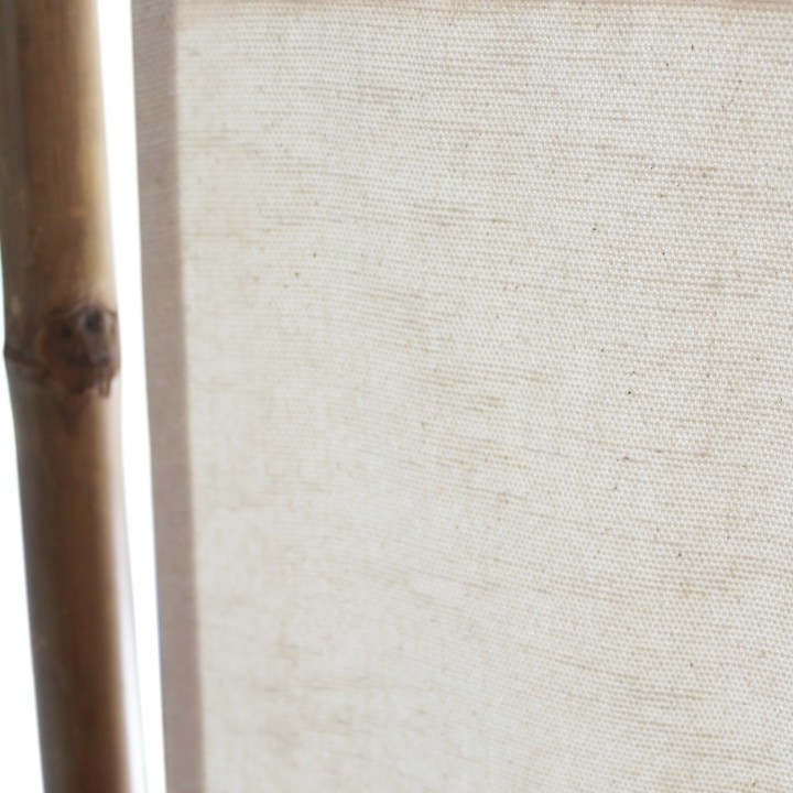 Paravent d'intérieur en tissu blanc et bambou