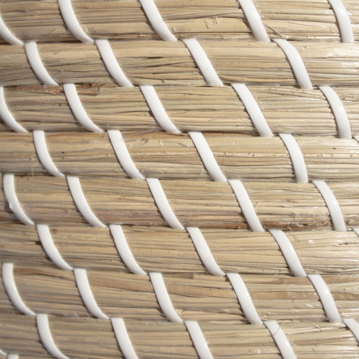 Panier en paille naturelle blanc