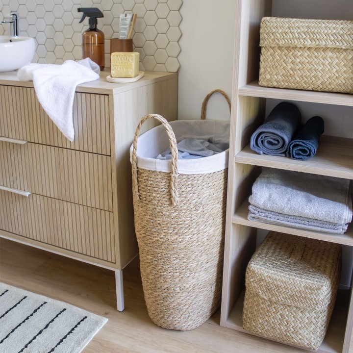 Panier à linge fin en jonc de mer