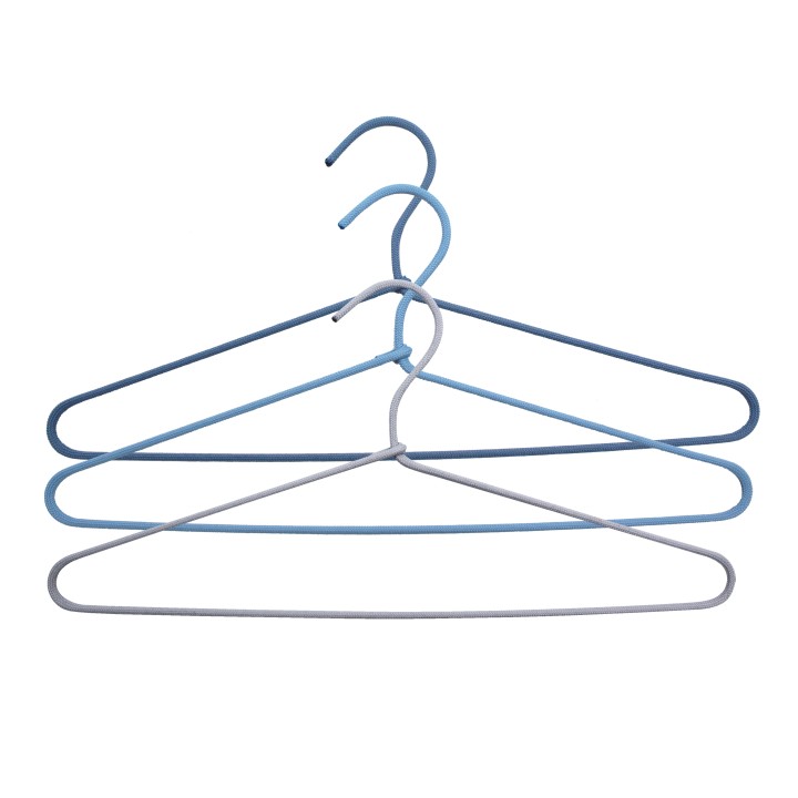 Lot de 3 cintres tissu bleu