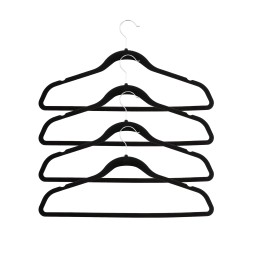 Lot de 4 cintres en velours noir