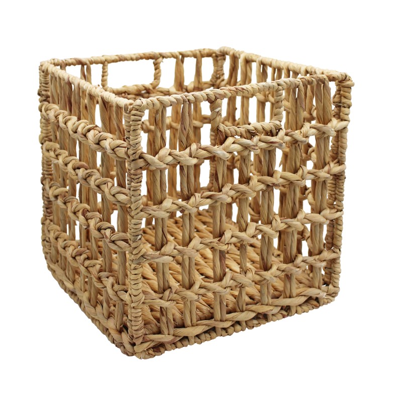Detail of Panier ajouré tressé en paille naturelle