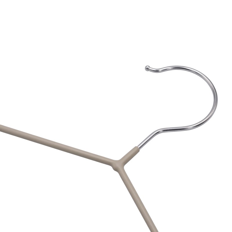 Detail of Lot de 10 cintres métal et PVC beige