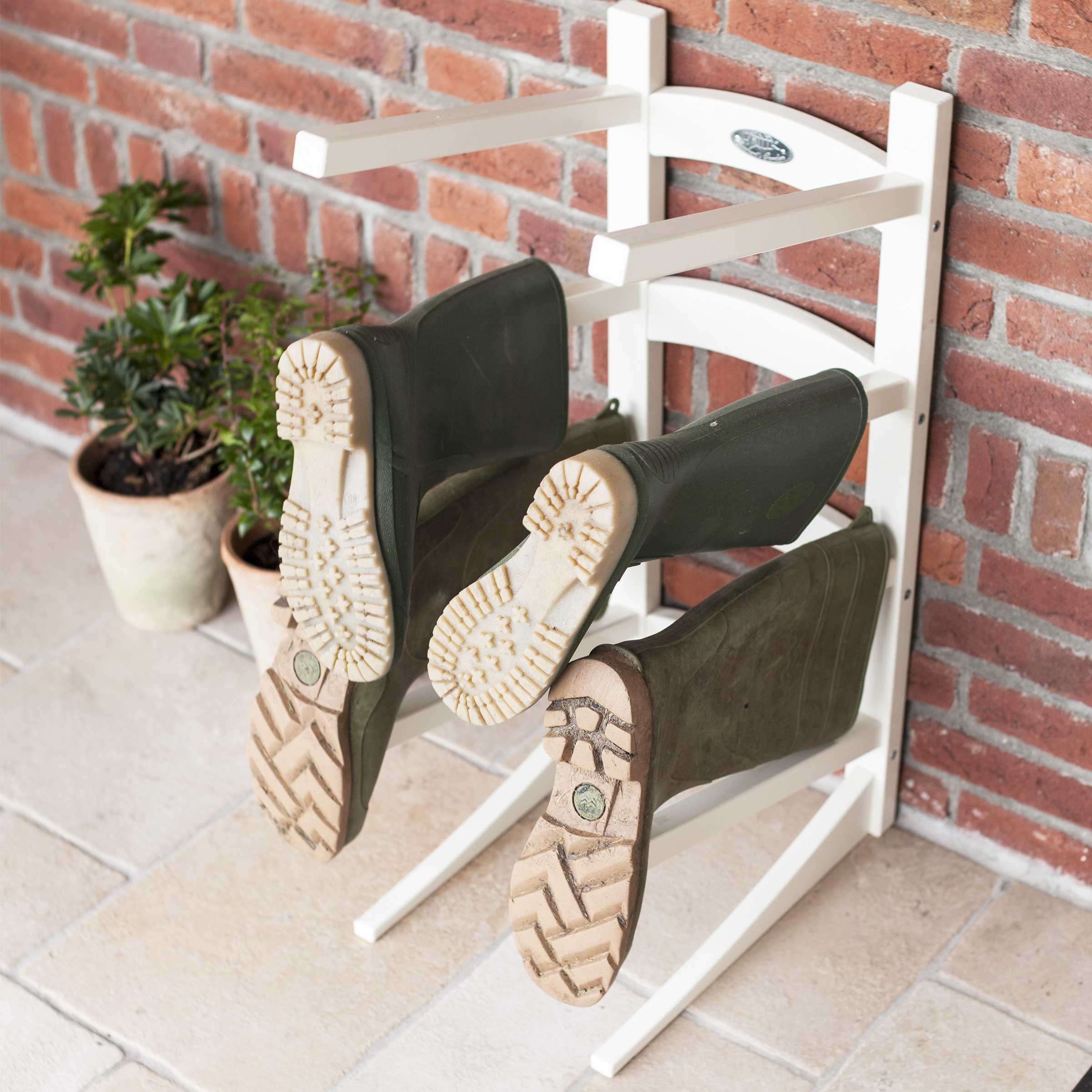 rack à 4 paires de bottes en plastique blanc convient pour l'extérieur